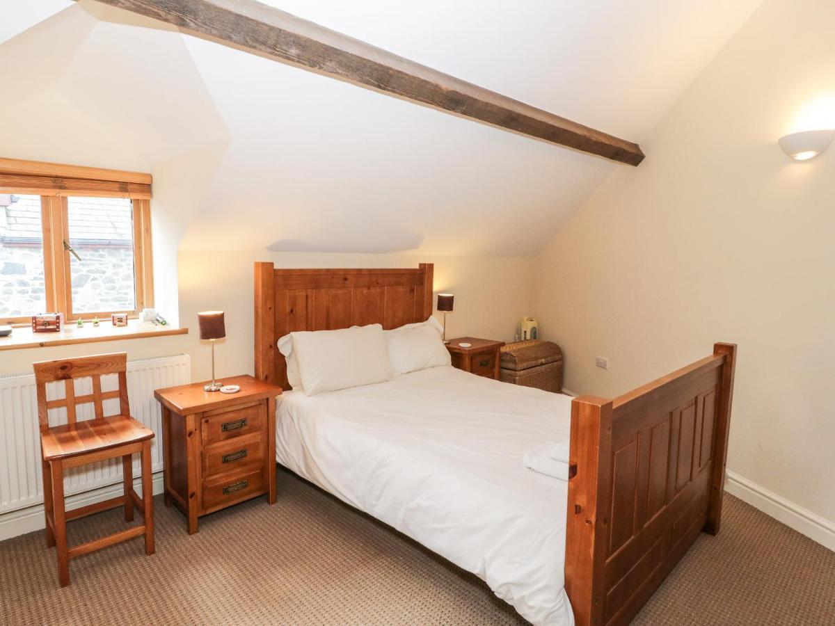 2 Hwyrfryn Stables Villa Penmaen-mawr Kültér fotó