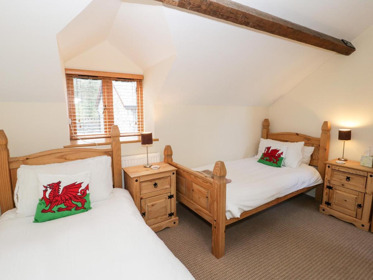 2 Hwyrfryn Stables Villa Penmaen-mawr Kültér fotó